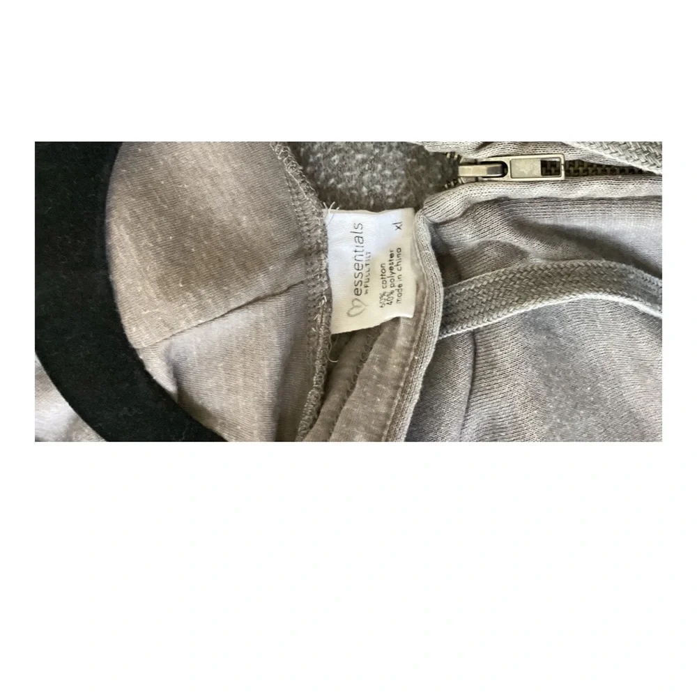 Essentials Women’s distressed gray acid washed sweatshirt hoodie. XL. NWOT - Picture 3 of 5